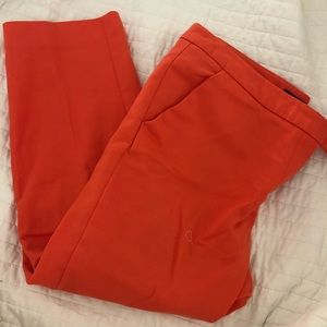 Jones & Co Size 12 coral capris
